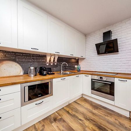 Apartament Ten By Your Freedom Warszawa Eksteriør billede